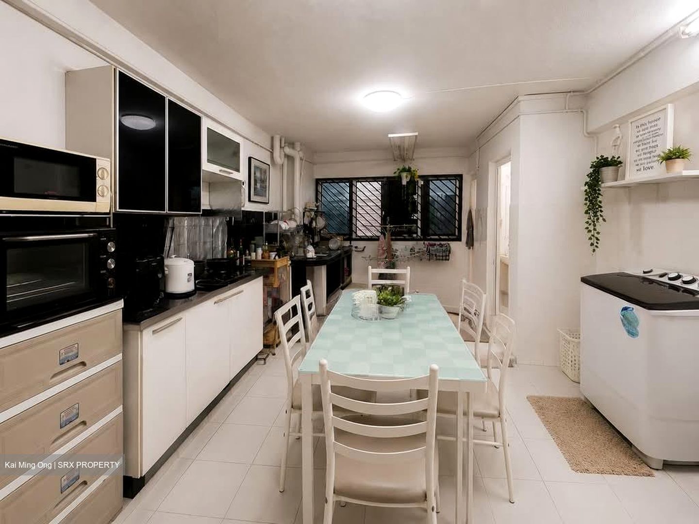 Blk 412 Pandan Gardens (Jurong East), HDB 3 Rooms #570665581